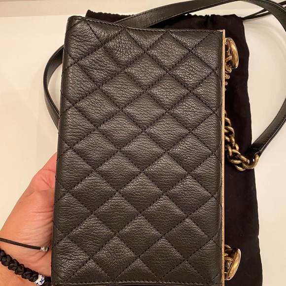 Chanel Reissue Crossbody Bag - Picture 10 of 10